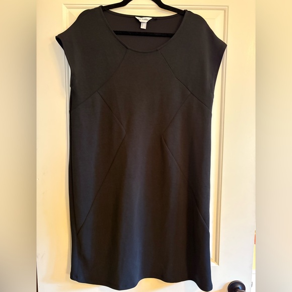 Lu By Lolita Black Sleeveless Geometric Seam Dress, size M - Picture 1 of 4